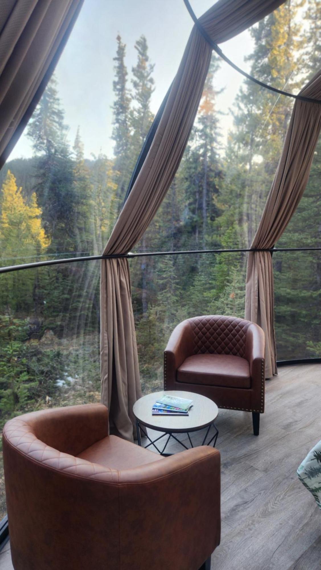 Rocky Mountain Escape Dome & Log Cabin Rentals - Rock Lake Rock Lake Lodge Provincial Park المظهر الخارجي الصورة